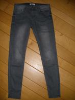 ZARA Woman stretch spijkerbroek grijs maat 28 - nieuw -, Nieuw, Zara, Grijs, W28 - W29 (confectie 36)