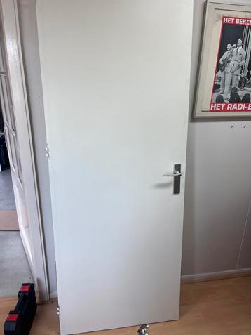 Deur 77,5x201 beschikbaar voor biedingen