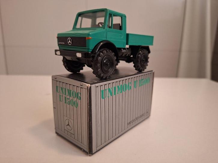 Cursor Mercedes-Benz Unimog U 1500 (Nr. 974), Hobby en Vrije tijd, Modelauto's | 1:50, Zo goed als nieuw, Bus of Vrachtwagen, Wsi