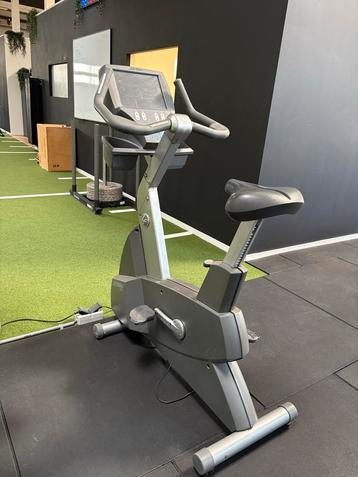 Hometrainer - Professioneel & Duurzaam (Merk: Life Fitness) beschikbaar voor biedingen