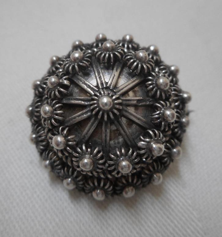 Zilveren  apart broche met draaibaar bovenstuk nr.767, Sieraden, Tassen en Uiterlijk, Broches, Zo goed als nieuw, Zilver, Zilver