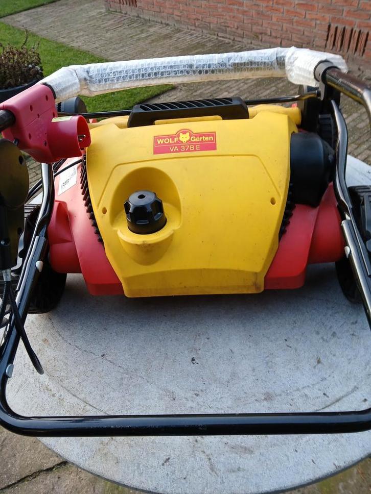 Wolf  va 378e  verticuteer machine, Tuin en Terras, Verticuteermachines, Zo goed als nieuw, Elektrisch, Ophalen of Verzenden