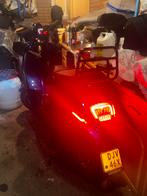 Vespa sprint, Fietsen en Brommers, Ophalen of Verzenden, Zo goed als nieuw, Benzine, Overige modellen