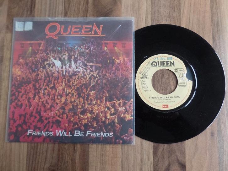 single  Queen - Friends Will Be Friends, Cd's en Dvd's, Vinyl Singles, Gebruikt, Single, Rock en Metal, 7 inch, Ophalen of Verzenden