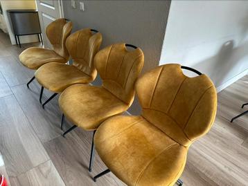 Set van 4 eetkamerstoelen beschikbaar voor biedingen