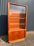 Vintage dyrlund kast vitrinekast teak, Ophalen of Verzenden