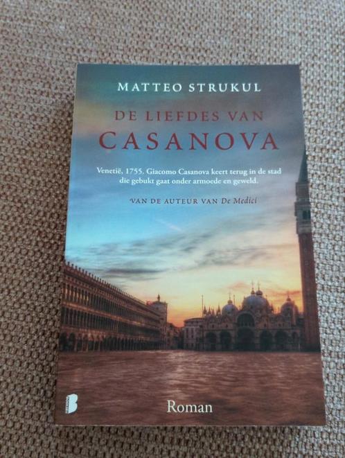 De liefdes van Casanova (Matteo Strukul, Venetië), Boeken, Literatuur, Zo goed als nieuw, Nederland, Ophalen of Verzenden