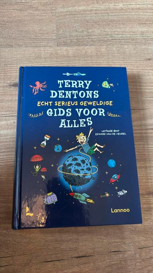 Terry Dentons echt serieus geweldige gids voor alles, Boeken, Kinderboeken | Jeugd | onder 10 jaar, Zo goed als nieuw, Ophalen of Verzenden