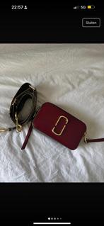 originele marc jacobs burgundy bordeauxrood tas snapshot, Sieraden, Tassen en Uiterlijk, Tassen | Damestassen, Verzenden, Zo goed als nieuw