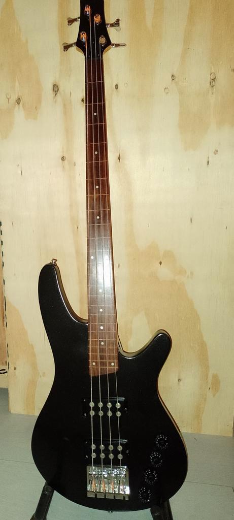 ibanez srx300 fretless active bas, Muziek en Instrumenten, Snaarinstrumenten | Gitaren | Bas, Gebruikt, Elektrisch, Fretloos, Ophalen of Verzenden