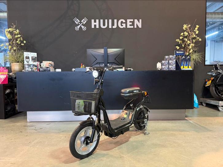 Nieuw Volta E-scooter aanbieding €899 all in, Fietsen en Brommers, Snorfietsen en Snorscooters, Nieuw, Overige merken, Elektrisch