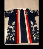 PSG shirt maat M, Verzamelen, Sportartikelen en Voetbal, Verzenden, Zo goed als nieuw, Buitenlandse clubs, Shirt