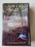 Laurie R. King - Een ondraaglijke gave, Gelezen, Ophalen of Verzenden, Nederland, L.R. King