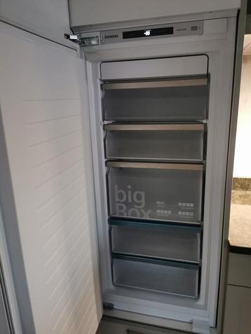 Siemens iQ500 inbouw vriezer gebruikt beschikbaar voor biedingen