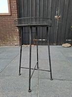 Bijzettafel of plantentafel, Ophalen, Minder dan 55 cm, Metaal of Aluminium, Rond