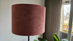 Oud roze velours lampenkap, Huis en Inrichting, Lampen | Lampenkappen, 25 tot 50 cm, Ophalen of Verzenden, Zo goed als nieuw, Rood