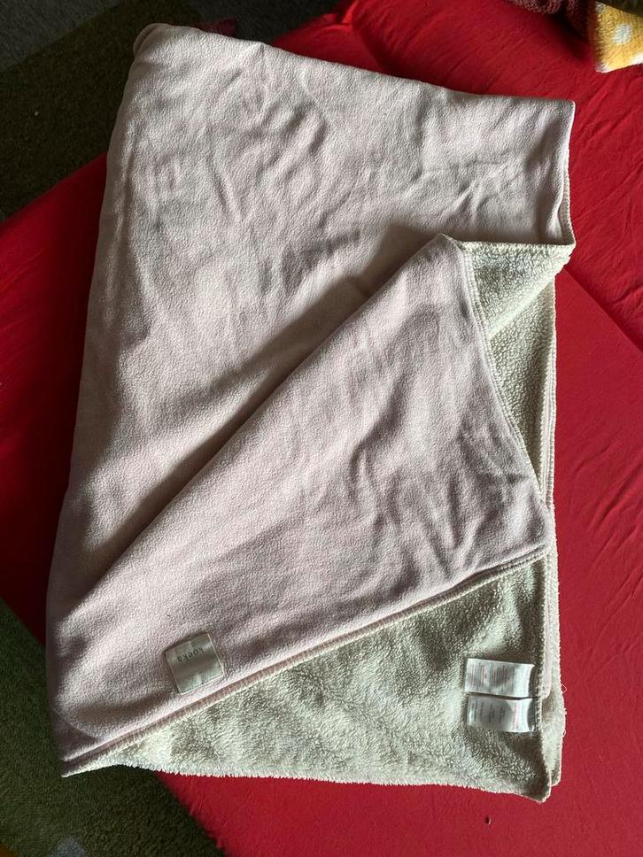 Koeka Deken Babybedje - Zacht & Warm, Kinderen en Baby's, Dekens, Slaapzakjes en Inbakerproducten, Zo goed als nieuw, Deken, 100 cm of meer