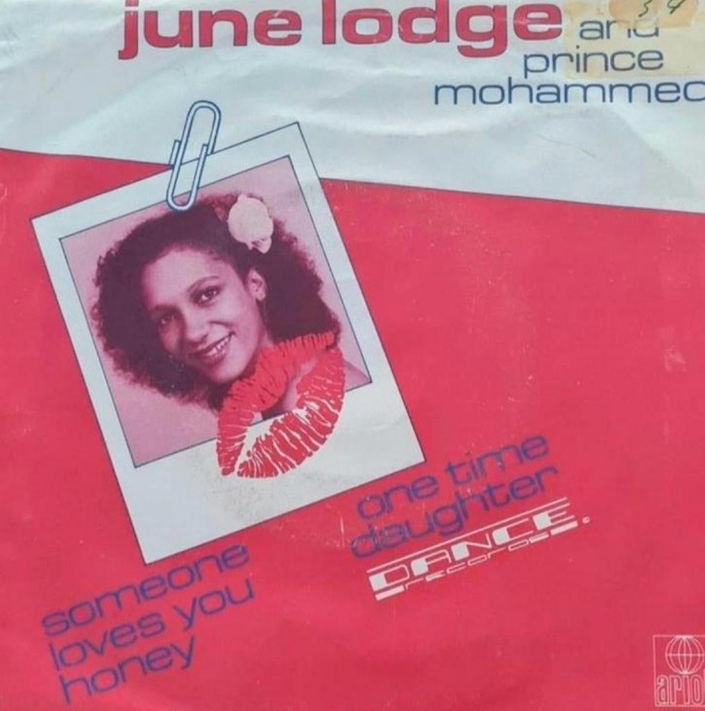 JUNE LODGE  - SOMEONE LOVES YOU HONEY, Ophalen of Verzenden, Gebruikt