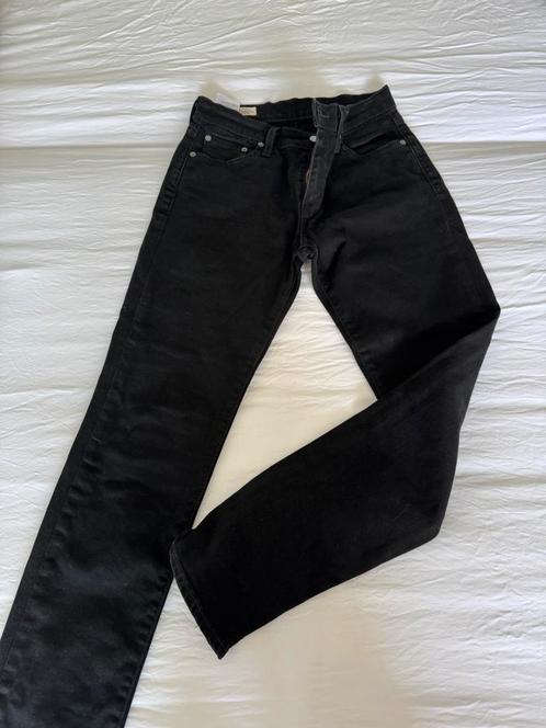 Levi’s 511 W27/L30, Kleding | Heren, Spijkerbroeken en Jeans, Zo goed als nieuw, Overige jeansmaten, Zwart, Verzenden