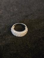 Ring, zilver, modern, met geslepen steenjes, gemerkt 925, Met kristal, Gebruikt, Ophalen of Verzenden, Kleiner dan 17