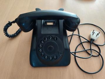 Bakeliet draaischijf telefoon PPT  beschikbaar voor biedingen