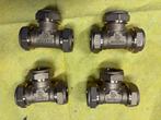 4x knelkoppeling T-stuk 22x22x22mm, Ophalen of Verzenden, Zo goed als nieuw