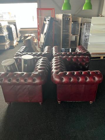 4 Chesterfield stoelen - Prachtige staat! beschikbaar voor biedingen