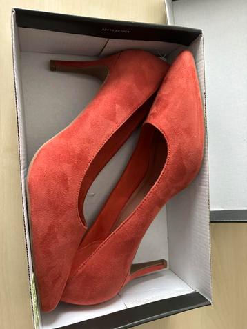 Dames schoenen maat 46 beschikbaar voor biedingen