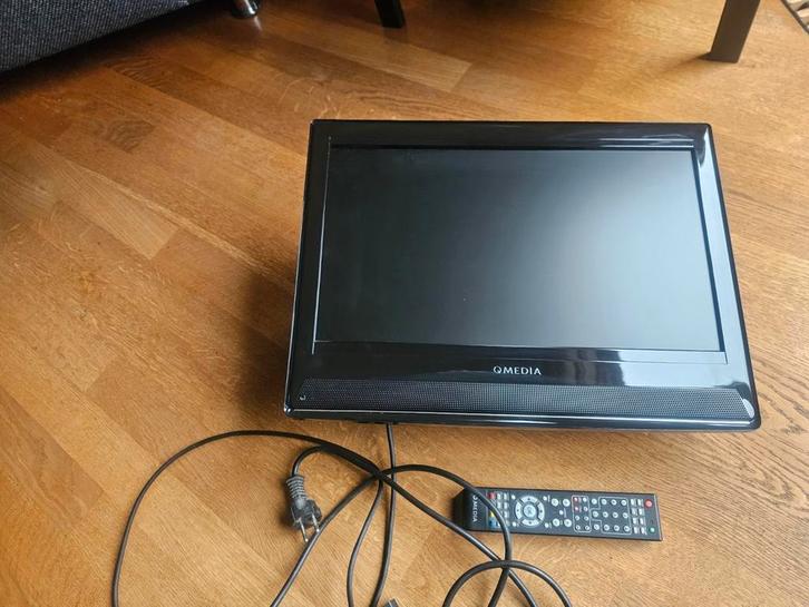 Qmedia QLC-1969 19inch lcd tv met ingebouwde dvd speler, Audio, Tv en Foto, Televisies, Zo goed als nieuw, Overige merken, 50 Hz