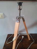 Driepoot tafellamp, Ophalen of Verzenden, Zo goed als nieuw, 50 tot 75 cm