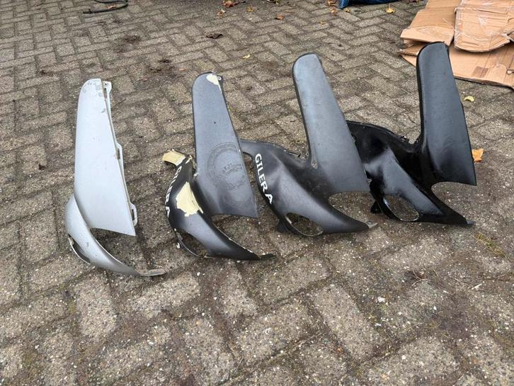 Gilera Runner rechtvoorzijkap, Motoren, Tuning en Styling, Ophalen of Verzenden