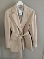 H&M Blazer met strikceintuur licht beige nieuw!!, Kleding | Dames, Overige Dameskleding, Nieuw, H&M, Ophalen of Verzenden, Blazers