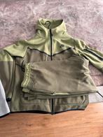 Nike Tech Fleece - Tweekleurig - Logo - Maat L, Ophalen of Verzenden, Zo goed als nieuw, Overige maten, Groen