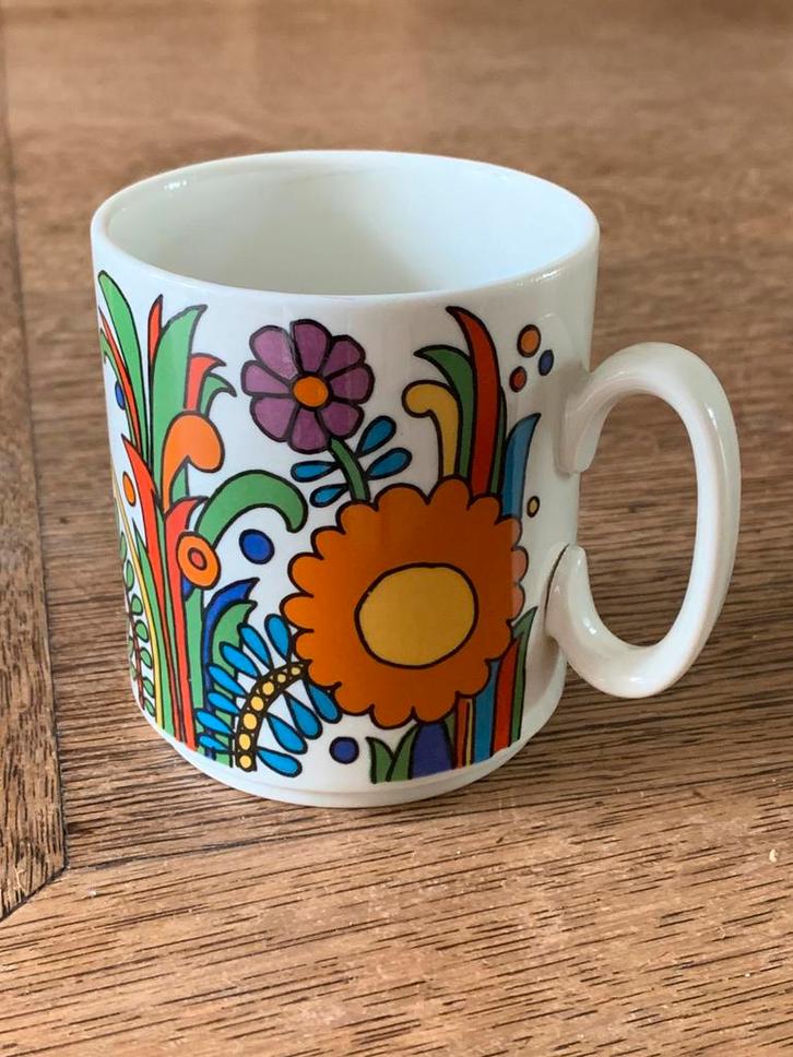 Villeroy en Boch Acapulco beker ø 7.5 h 8.5 cm, Huis en Inrichting, Keuken | Servies, Zo goed als nieuw, Kop(pen) en/of Schotel(s)
