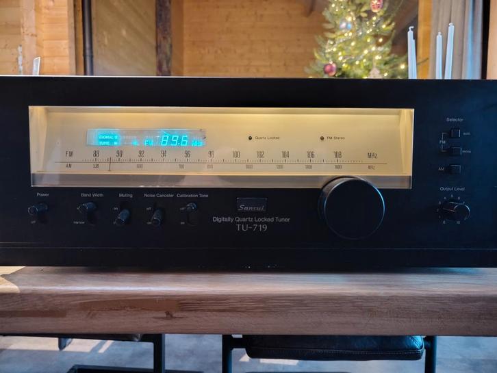 Sansui TU-719 Top Tuner - Quartz Locked, Audio, Tv en Foto, Tuners, Gebruikt, Analoog, Ophalen of Verzenden