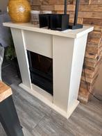 Elektrische haard met witte ombouw, Ophalen, Zo goed als nieuw, Vrijstaande haard, Elektrische haard