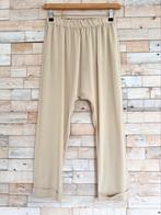 Liviana Conti baggy broek zand, maat I42/NL 36 - NP 250,-, Kleding | Dames, Broeken en Pantalons, Beige, Nieuw, Ophalen of Verzenden