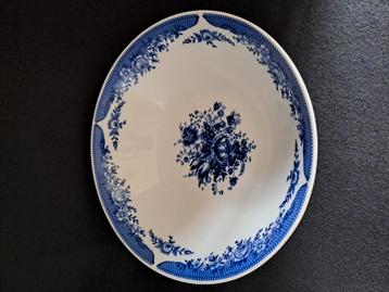 Porseleinen saladeschaal met blauw-wit bloemmotief Kahla beschikbaar voor biedingen