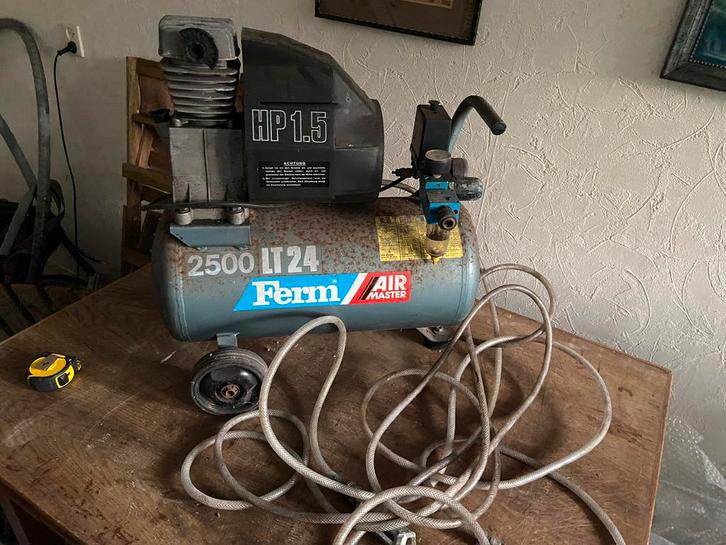 Compressor HP1,5 2500 LT 24 Ferm air master, Doe-het-zelf en Verbouw, Compressors, Zo goed als nieuw, Minder dan 25 liter, Minder dan 200 liter/min