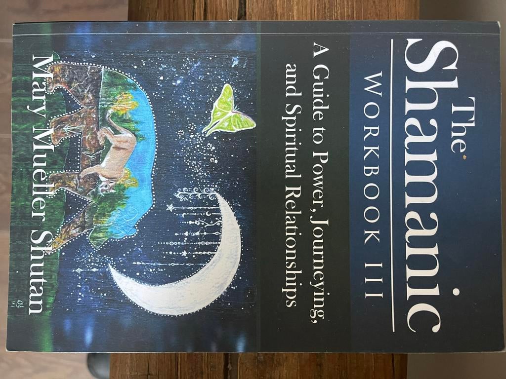 Shamanic Boeken - Mary Mueller Shutan, Boeken, Ophalen of Verzenden, Zo goed als nieuw, Spiritualiteit algemeen, Achtergrond en Informatie