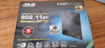 RT-AC52U combo Dual-band router 802.11ac beschikbaar voor biedingen