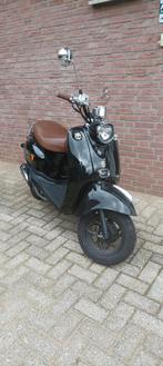 BTC Old Classic scooter 1134km. November 2018, Benzine, Ophalen of Verzenden, Zo goed als nieuw