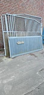 2x zijwand paarden stal.