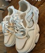 Dames sneakers, Kleding | Dames, Ophalen of Verzenden, Zo goed als nieuw, Sneakers of Gympen