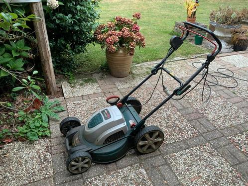 Powerplus Grasmaaier, Tuin en Terras, Grasmaaiers, Gebruikt, Elektrische grasmaaier, Cirkelmaaier, Ophalen of Verzenden