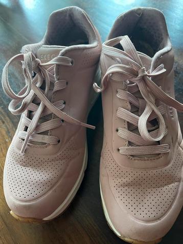 Skechers Dames Sneakers Maat 36 beschikbaar voor biedingen