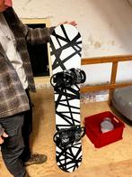 Bataleon Airobic 147 snowboard met Burton bindingen women M, Sport en Fitness, Snowboarden, Ophalen of Verzenden, Gebruikt, Board