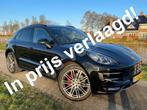 Porsche Macan 3.6 Turbo 400 PK Sport Chrono / Pano / Alcanta, Automaat, Lichtsensor, Gebruikt, Zwart