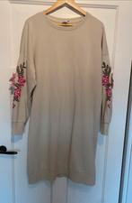 Only Carmakoma Trui, tuniek beige met bloemen maat 44/46, Kleding | Dames, Grote Maten, Ophalen of Verzenden, Zo goed als nieuw