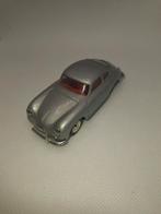 Mooie porsche 356 oude dinky toys, Dinky Toys, Gebruikt, Ophalen of Verzenden, Auto